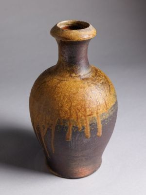 Medium vase