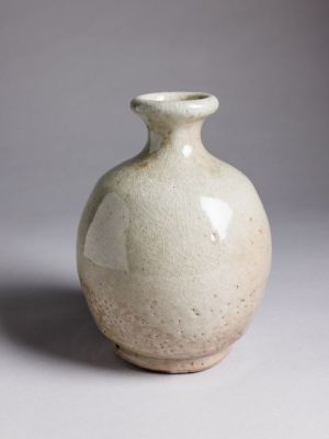 Medium vase